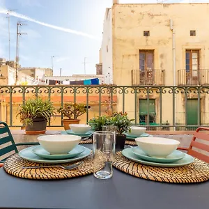 grooovy-duplex-amb-terrassa.catalonia-hotels.com/